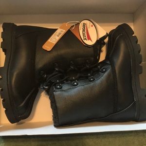 NWT NATIVE jimmy 3.0 Treklite kids boots